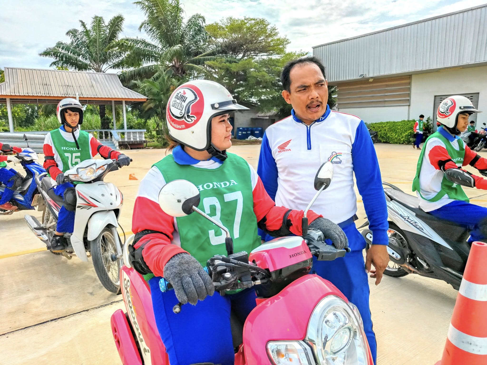 r14